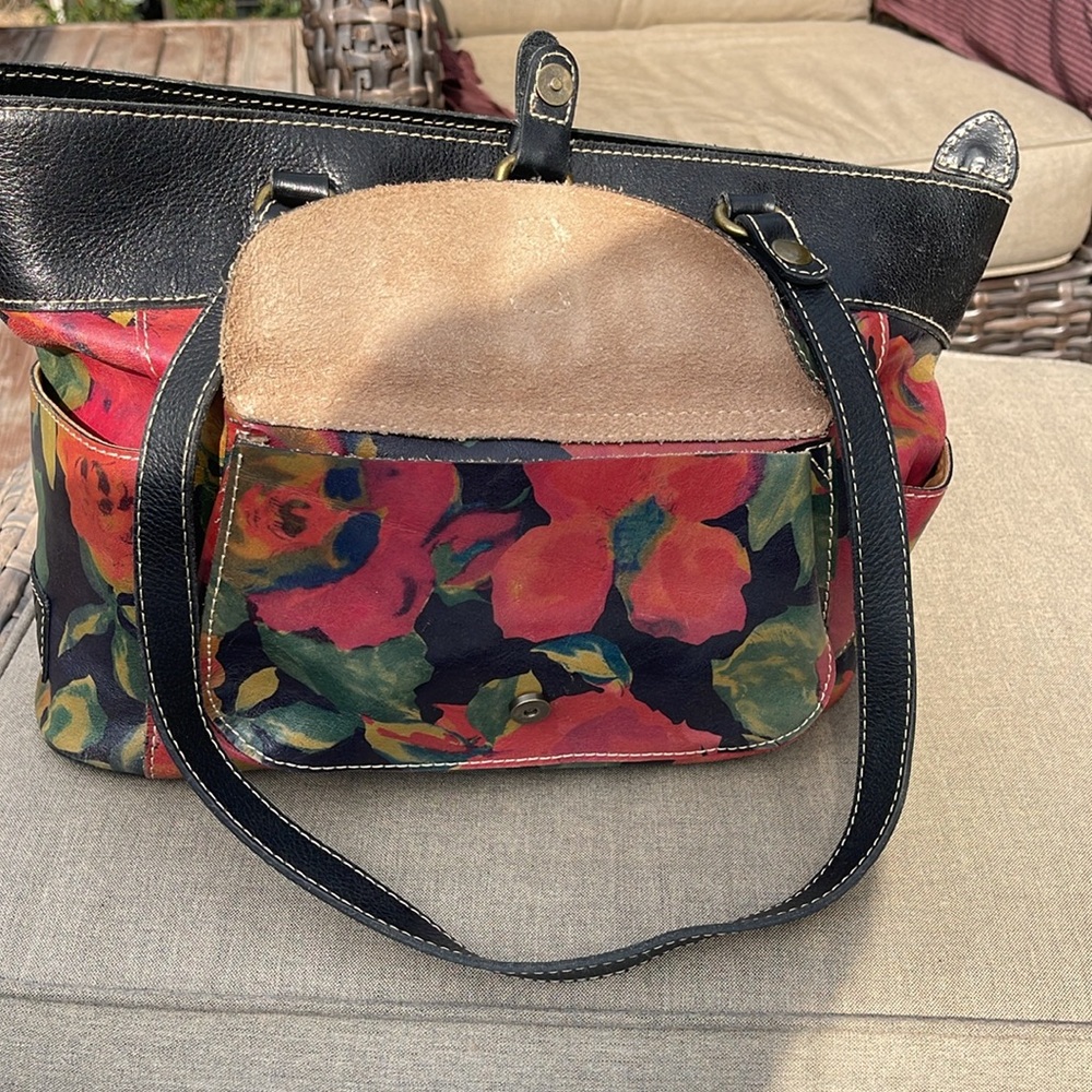 Patricia Nash floral leather handbag. High QUALTY. Clean used condition. Purse. - Picture 13 of 16